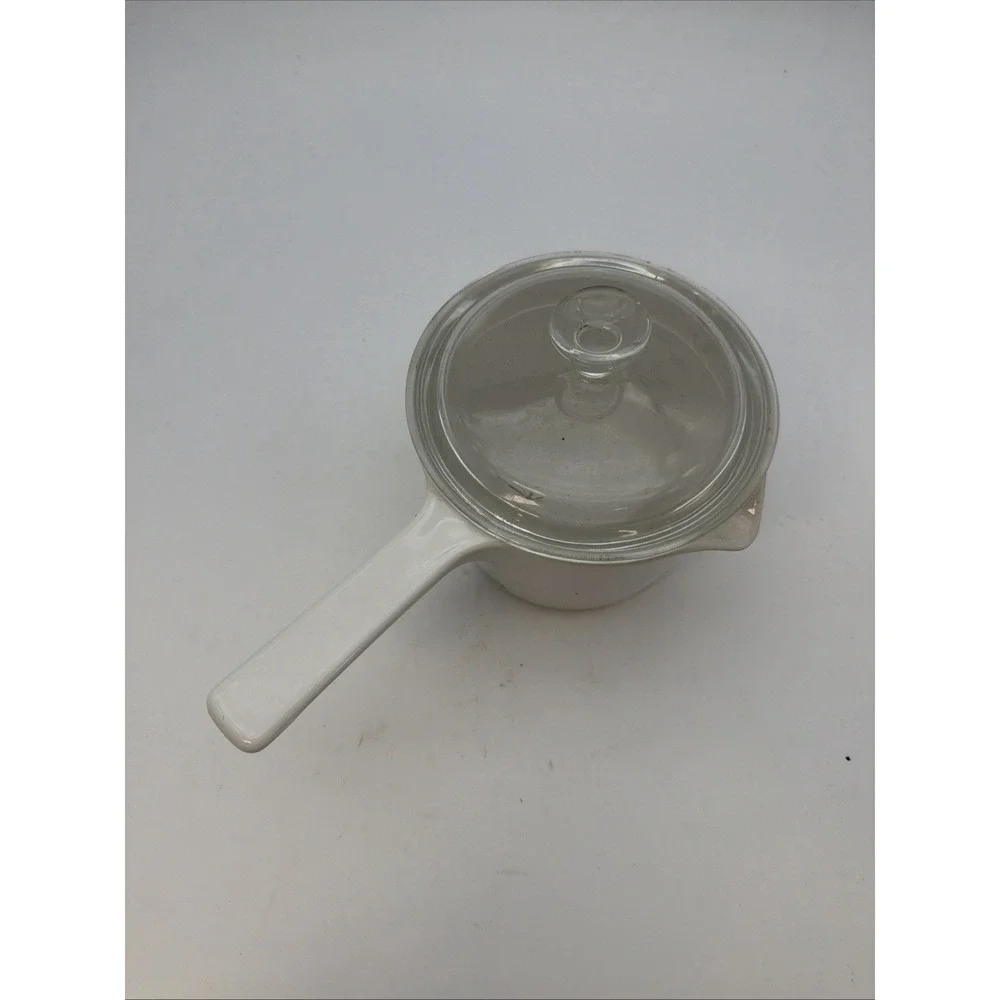 Vtg Corning Ware White Double Spout 1 QT Saucepan M-68-B with Lid P-68-C